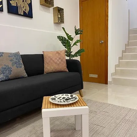 Roberto's House Entre Y Meloneras