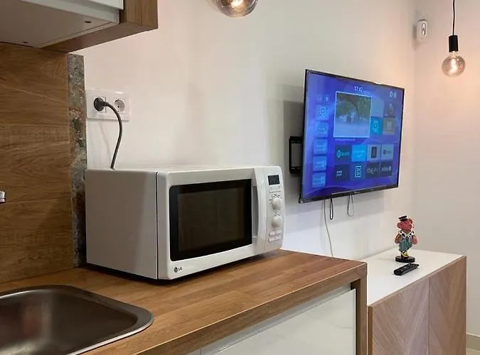 Roberto's House Entre Y Meloneras *